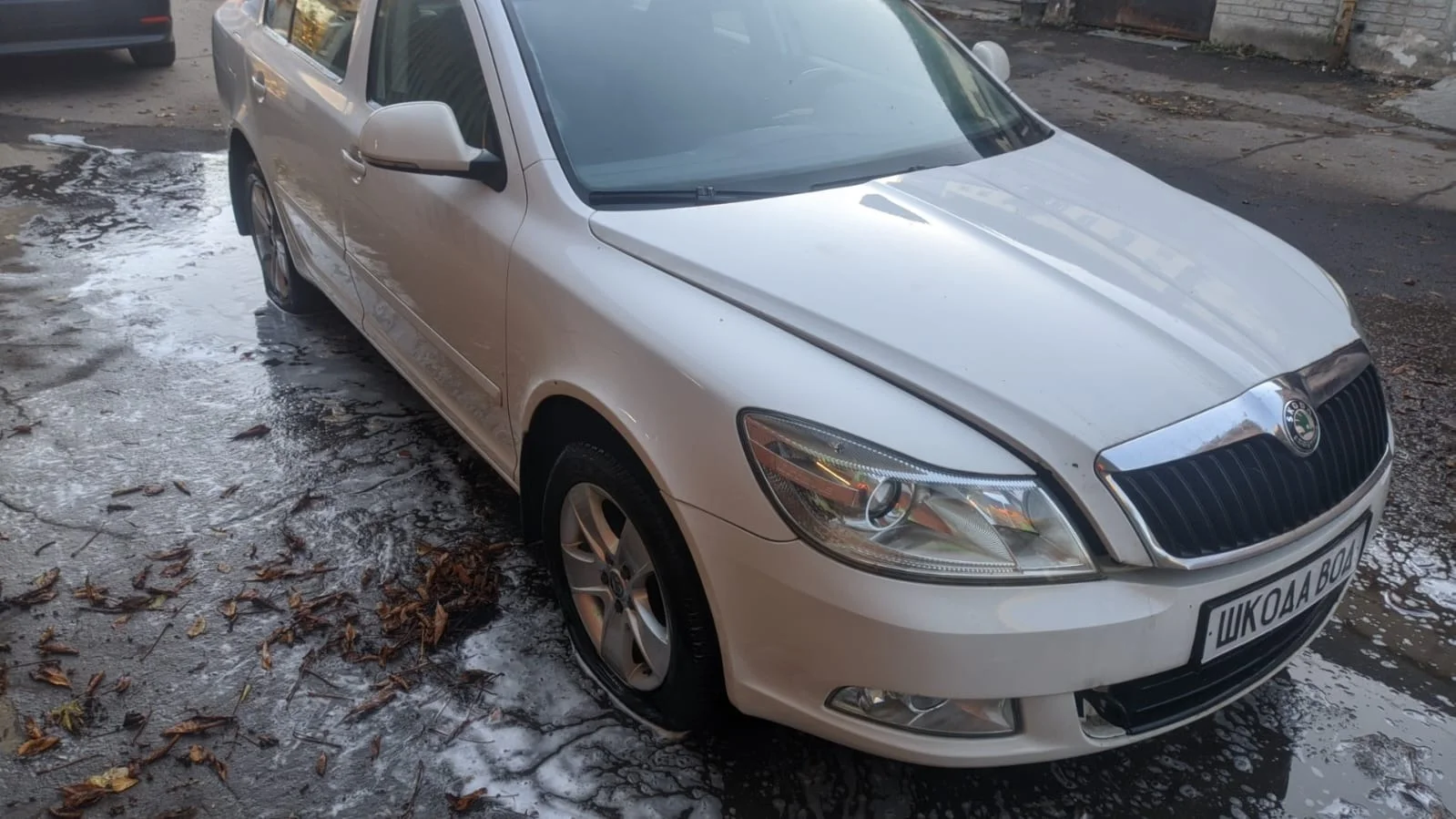 Продажа Skoda Octavia 1.6 (102Hp) (BSE) FWD MT по запчастям