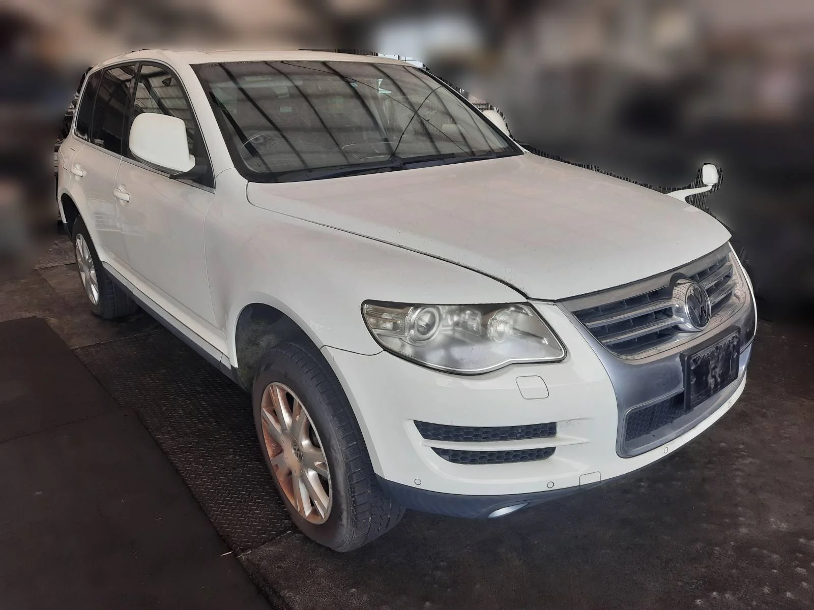 Продажа Volkswagen Touareg 2.5D (174Hp) (BAC) 4WD AT по запчастям