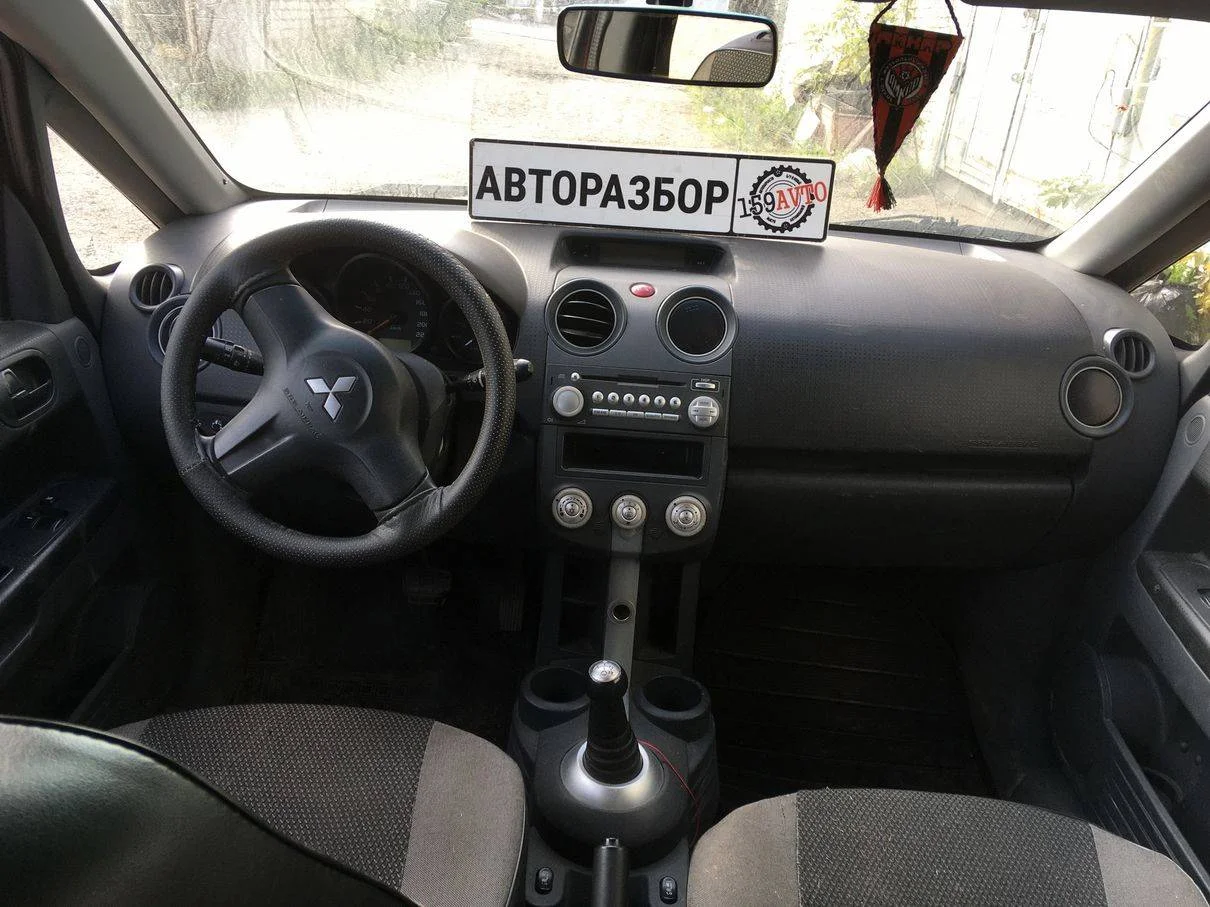 Продажа Mitsubishi Colt 1.3 (95Hp) (4A90) FWD AT по запчастям