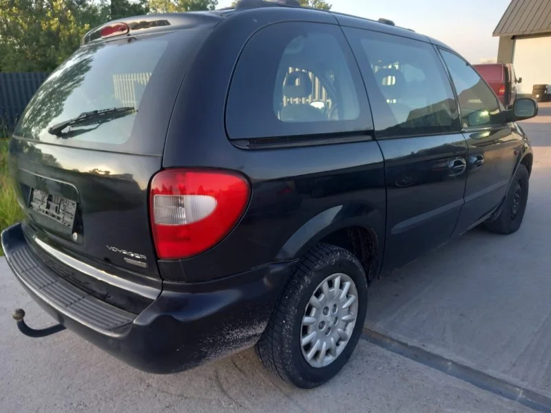 Продажа Chrysler Voyager 2.4 (147Hp) (EDZ) FWD MT по запчастям