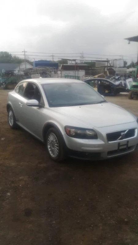 Продажа Volvo C30 2.4 (170Hp) (B5244S4) FWD AT по запчастям