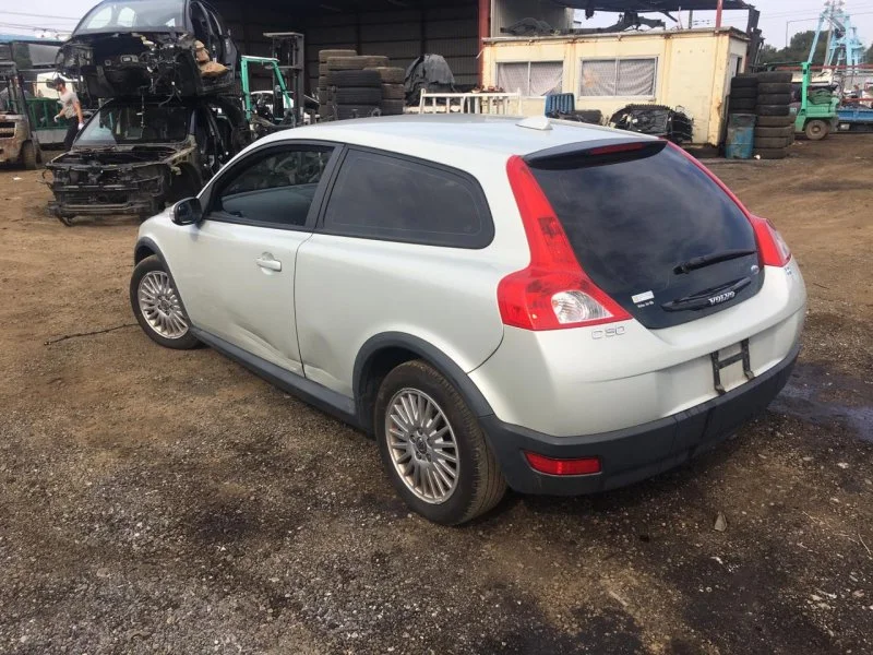 Продажа Volvo C30 2.4 (170Hp) (B5244S4) FWD AT по запчастям