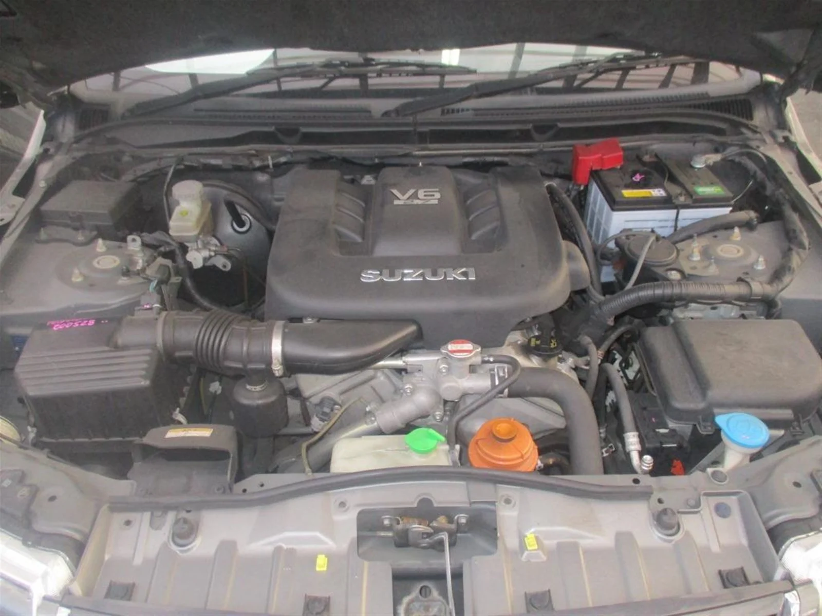 Продажа Suzuki Escudo 2.7 (184Hp) (H27A) 4WD AT по запчастям