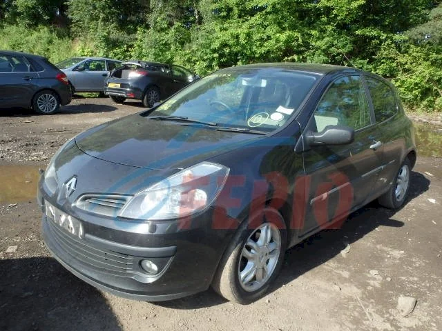 Продажа Renault Clio 1.6 (105Hp) (K4M 801) FWD AT по запчастям