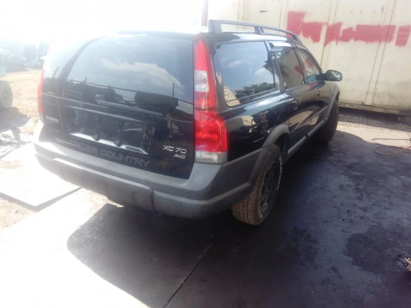 Продажа Volvo XC70 2.5 (150Hp) (B5254T2) 4WD AT по запчастям