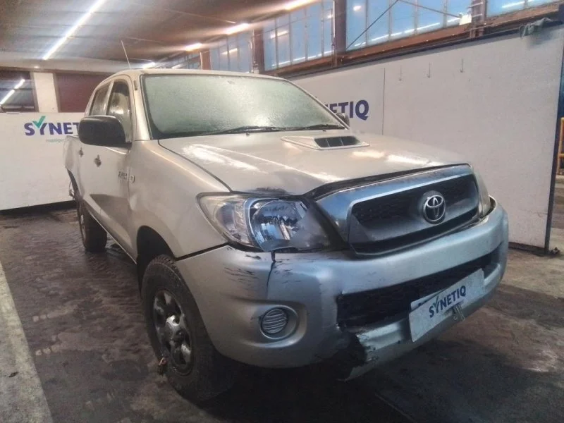 Продажа Toyota Hilux Pick Up 2.5D (120Hp) (2KD-FTV) 4WD MT по запчастям