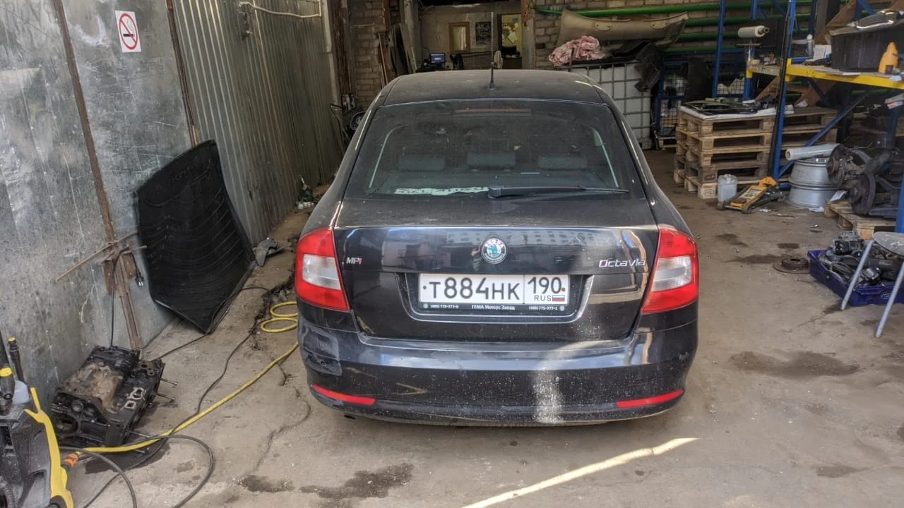 Продажа Skoda Octavia 1.6 (102Hp) (BSE) FWD AT по запчастям