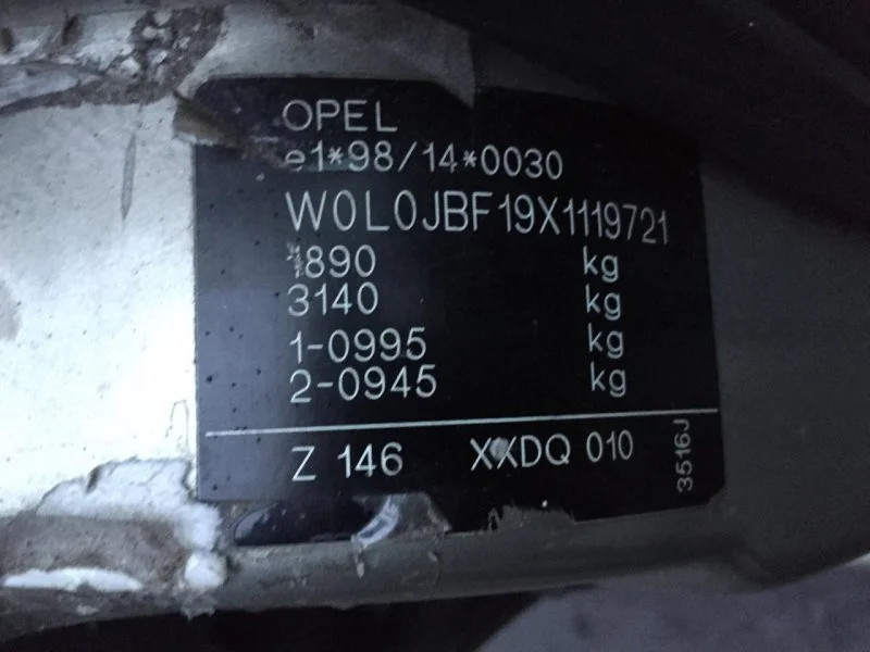 Продажа Opel Vectra 1.8 (115Hp) (X18XE) FWD MT по запчастям