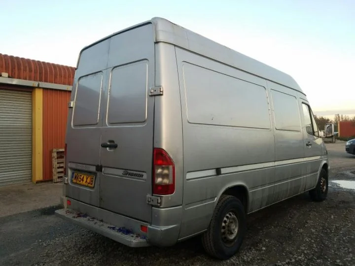 Продажа Mercedes-Benz Sprinter 2.1D (109Hp) (611.981) RWD MT по запчастям