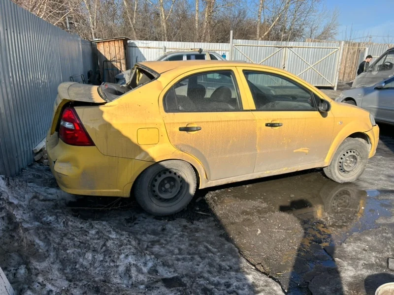 Продажа Chevrolet Aveo 1.2 (72Hp) (B12S1) FWD MT по запчастям