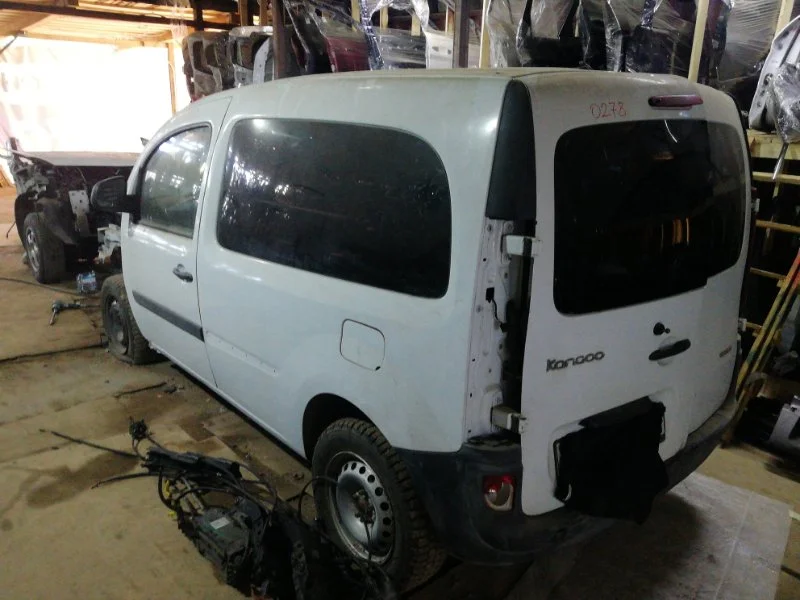 Продажа Renault Kangoo 1.5D (86Hp) (K9K 802) FWD MT по запчастям