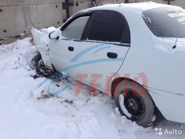 Продажа Daewoo Lanos 1.5 (86Hp) (A15SMS) FWD MT по запчастям