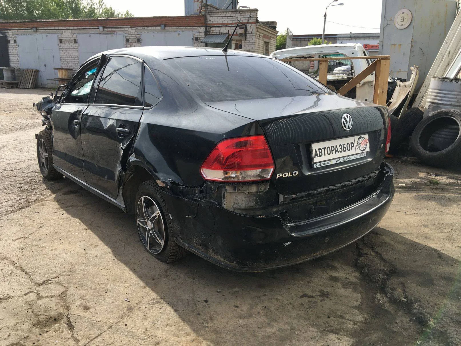 Продажа Volkswagen Polo 1.6 (105Hp) (CLSA,CFNA) FWD MT по запчастям