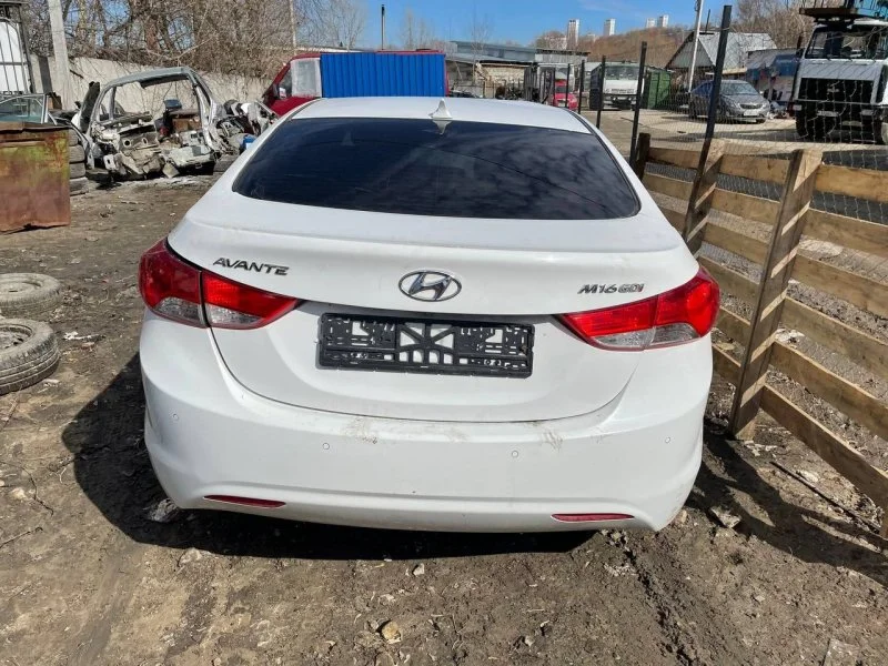 Продажа Hyundai Elantra 1.6 (132Hp) (G4FG) FWD AT по запчастям