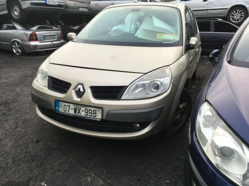 Продажа Renault Scenic 1.5D (106Hp) (K9K 732) FWD MT по запчастям