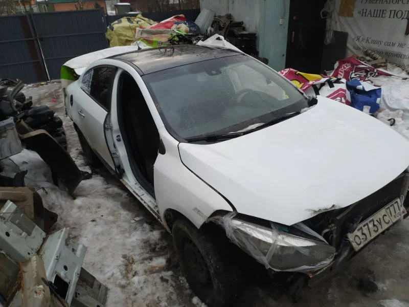 Продажа Renault Fluence 1.6 (106Hp) (K4M 838) FWD MT по запчастям