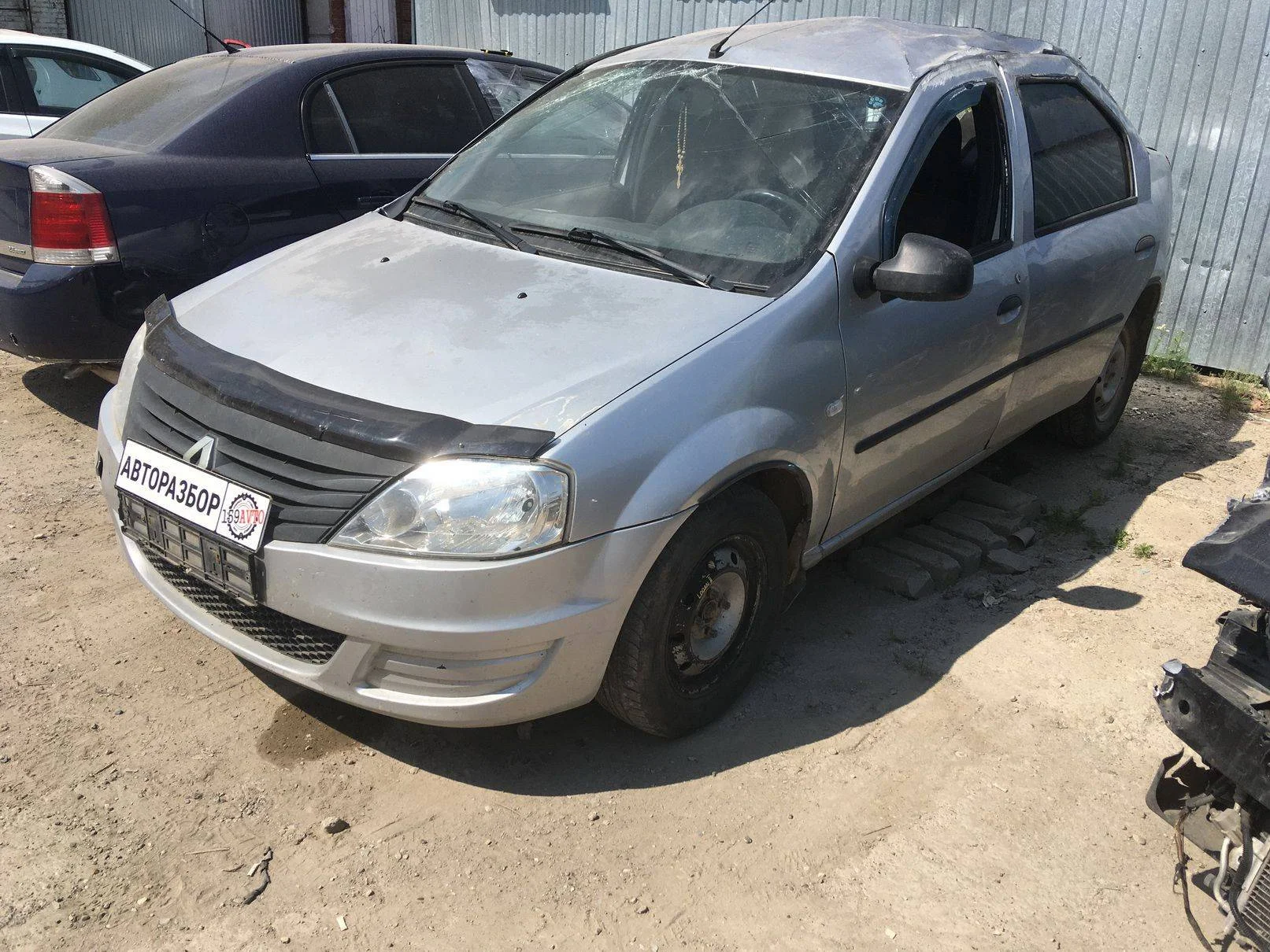 Продажа Renault Logan 1.6 (103Hp) (K4M 690) FWD MT по запчастям