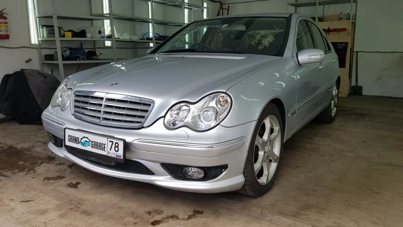 Продажа Mercedes-Benz C class 2.6 (170Hp) (112.912) RWD AT по запчастям