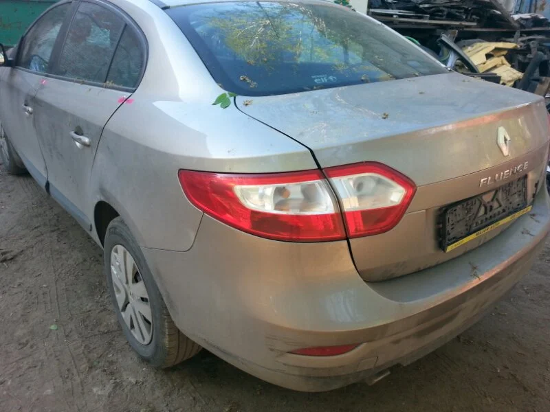 Продажа Renault Fluence 1.6 (106Hp) (K4M 838) FWD MT по запчастям