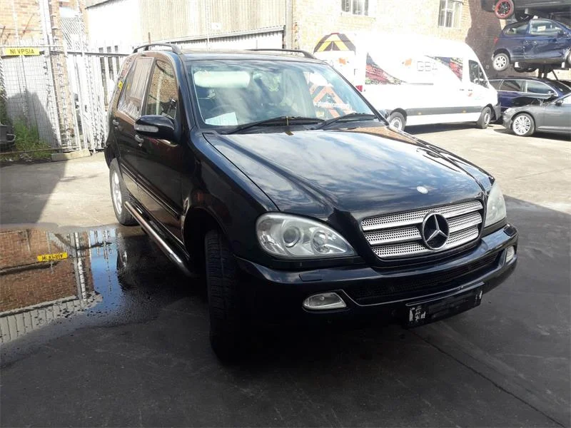 Продажа Mercedes-Benz M class 3.7 (235Hp) (112.970) 4WD AT по запчастям