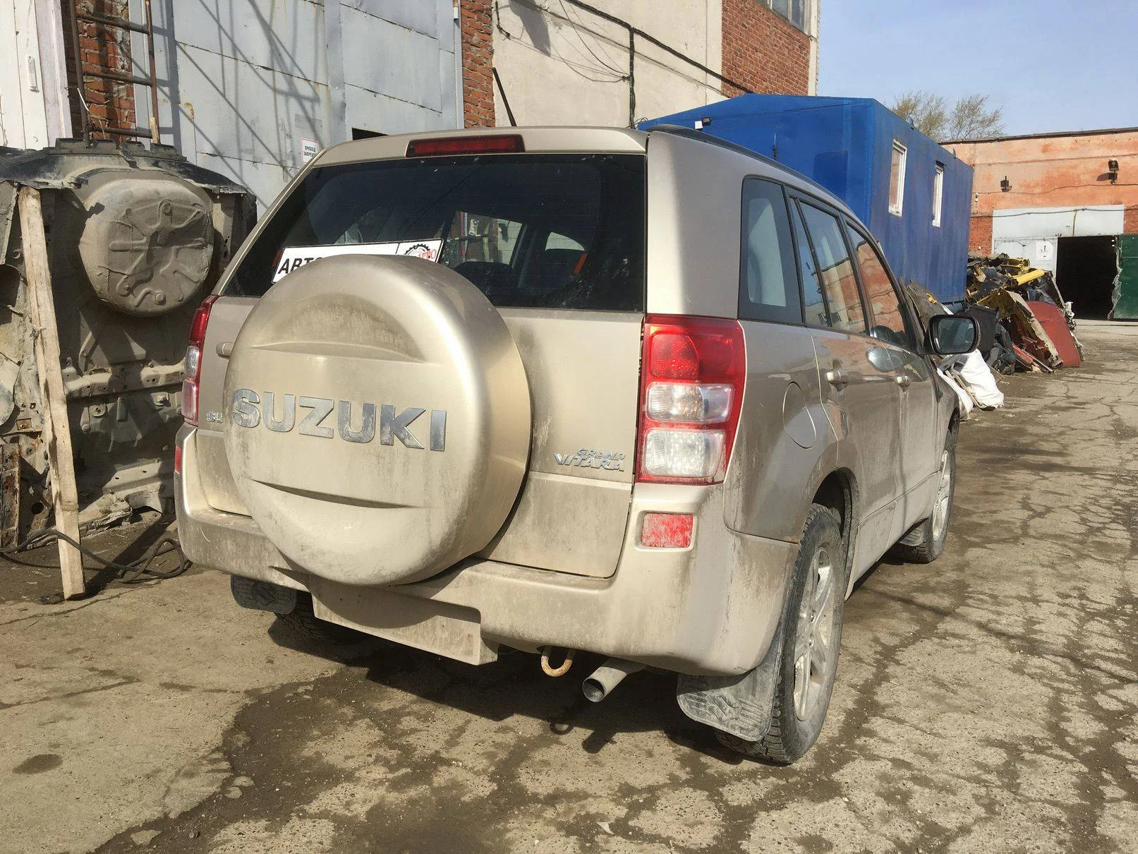 Продажа Suzuki Grand Vitara 2.0 (140Hp) (J20A) 4WD AT по запчастям