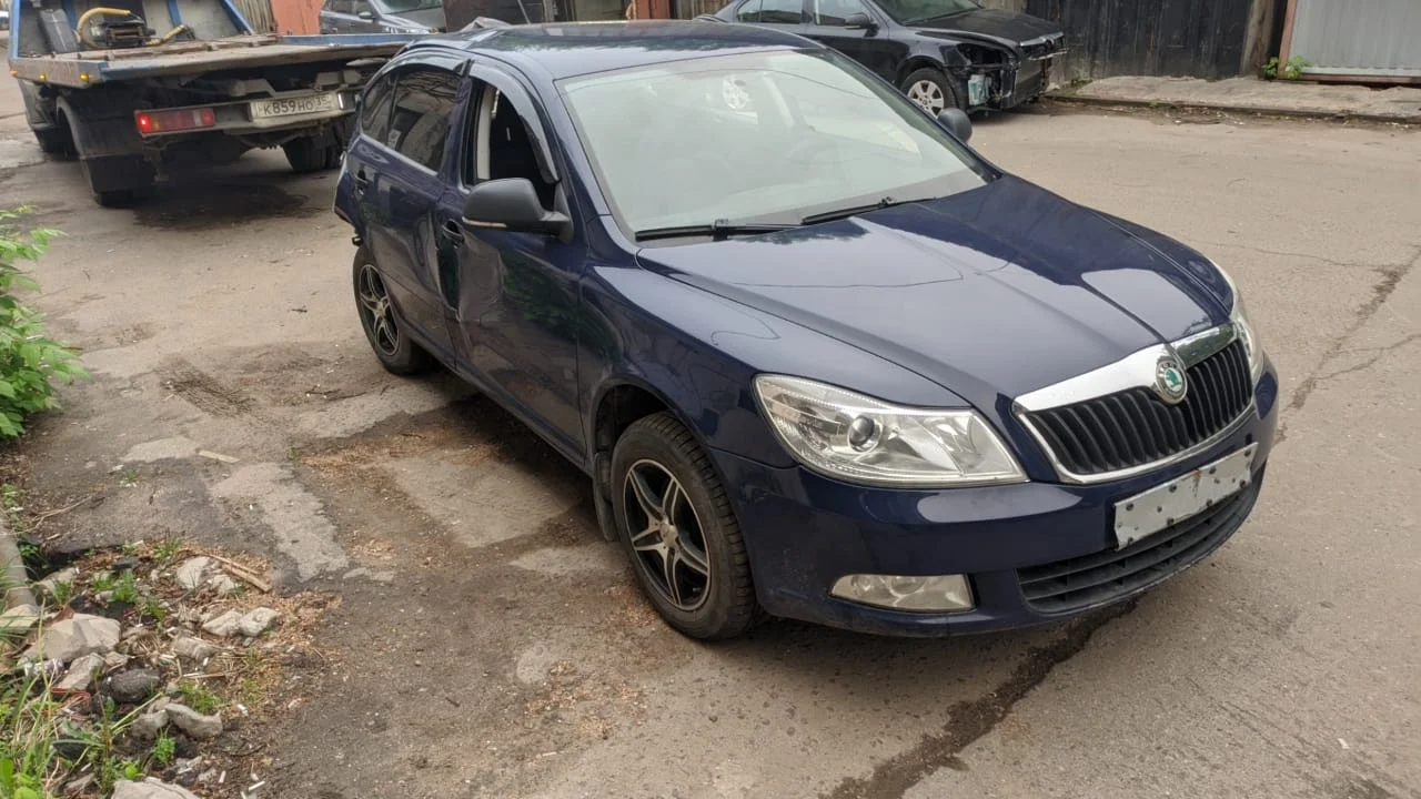 Продажа Skoda Octavia 1.6 (102Hp) (BSE) FWD MT по запчастям