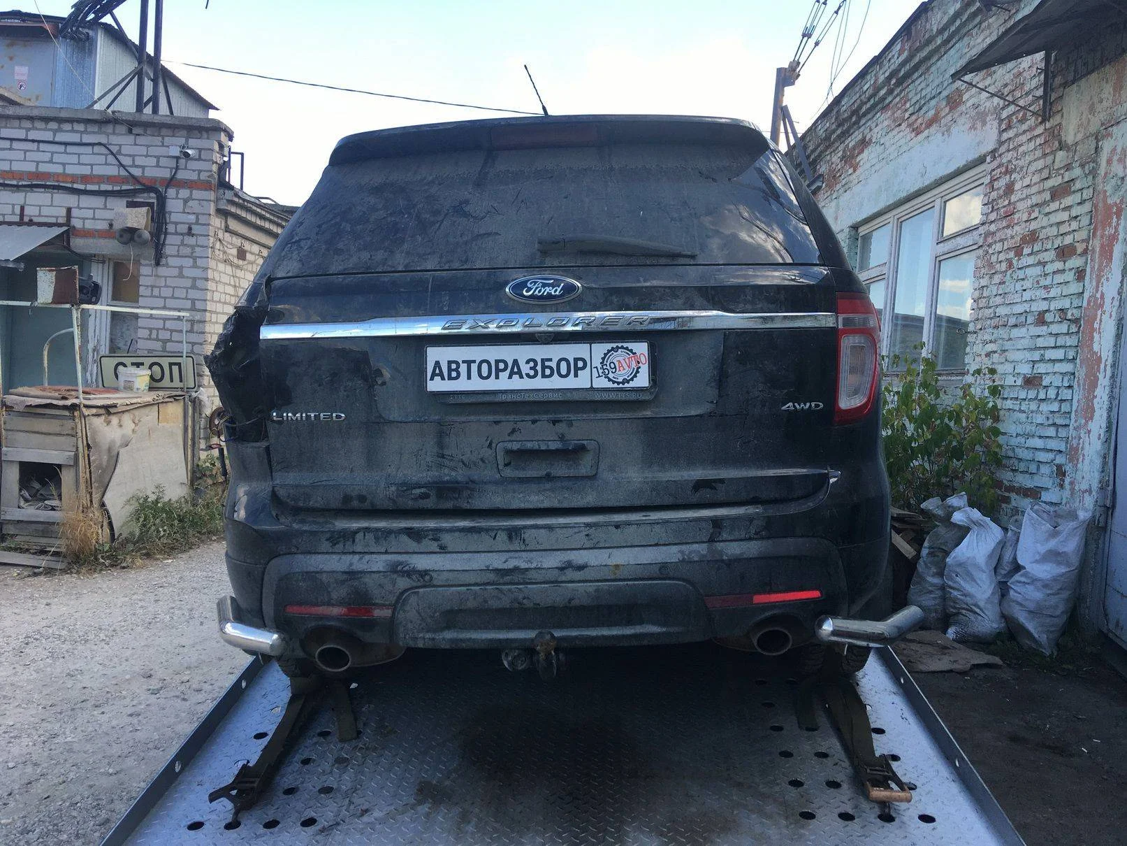 Продажа Ford Explorer 3.5 (294Hp) (Duratec Ti-VCT) 4WD AT по запчастям