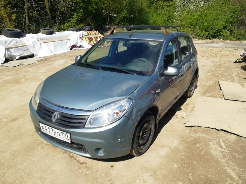 Продажа Renault Sandero 1.6 (84Hp) (K7M 800) FWD MT по запчастям