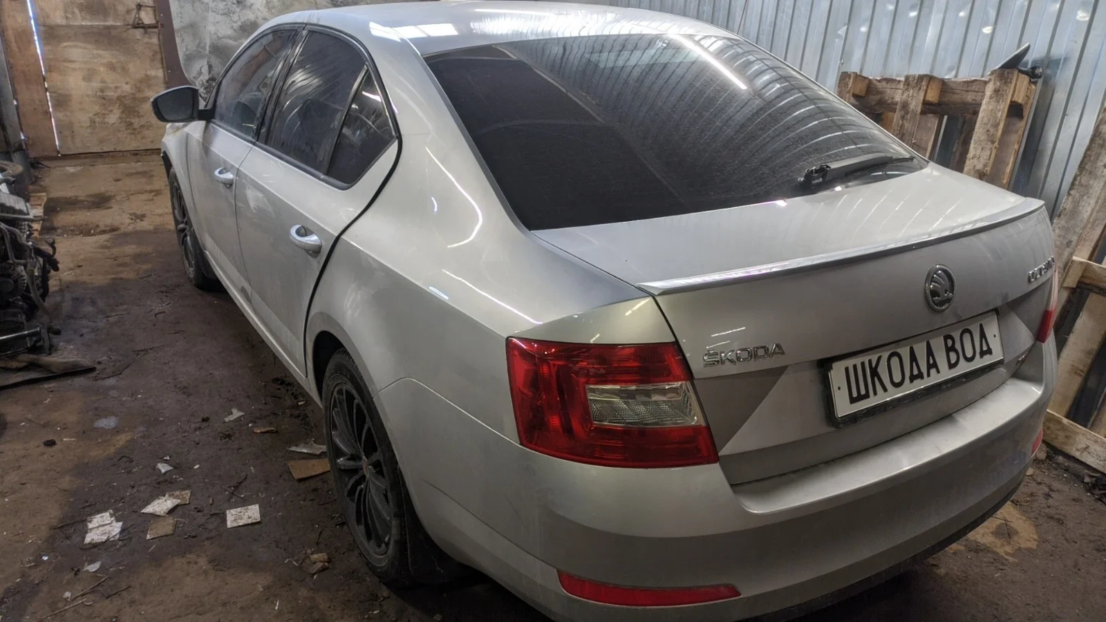 Продажа Skoda Octavia 1.8 (180Hp) (CJSA) FWD BOT по запчастям