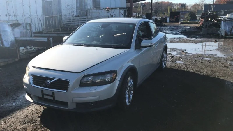 Продажа Volvo C30 2.4 (170Hp) (B5244S4) FWD AT по запчастям