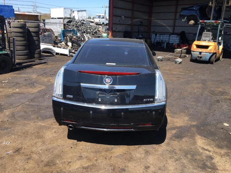 Продажа Cadillac CTS 2.8 (211Hp) (LP1) RWD AT по запчастям