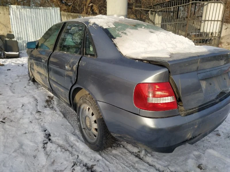 Продажа Audi A4 1.6 (101Hp) (ADP) FWD AT по запчастям