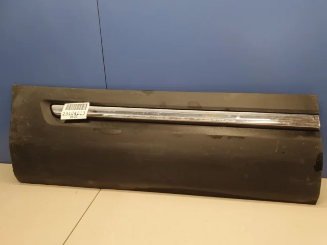 Молдинг двери задний правый для Ford Explorer U502 rest 2014-2019 на фотографиях