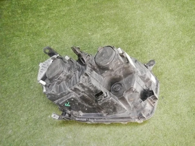 Фара левая для Renault Duster HM 2020+ на фотографиях