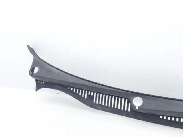 Жабо правое для Volkswagen Caddy IV (2K) 2015-2020 на фотографиях