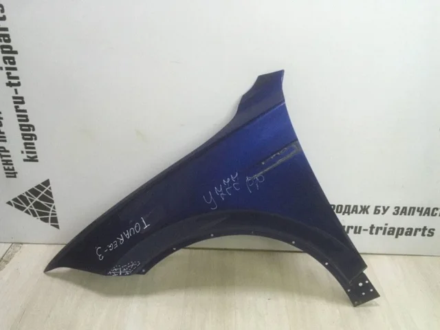 Крылья для Volkswagen Touareg III (CR) 2018+ на фотографиях