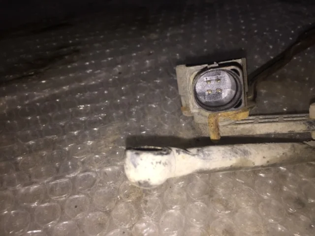 Датчик дорожного просвета задний для Audi A6 C7 2010-2018 на фотографиях