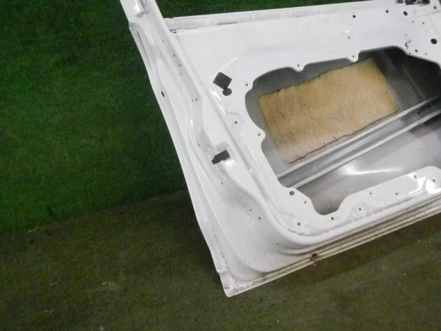 Двери для Ford Kuga CBV 2008-2013 на фотографиях