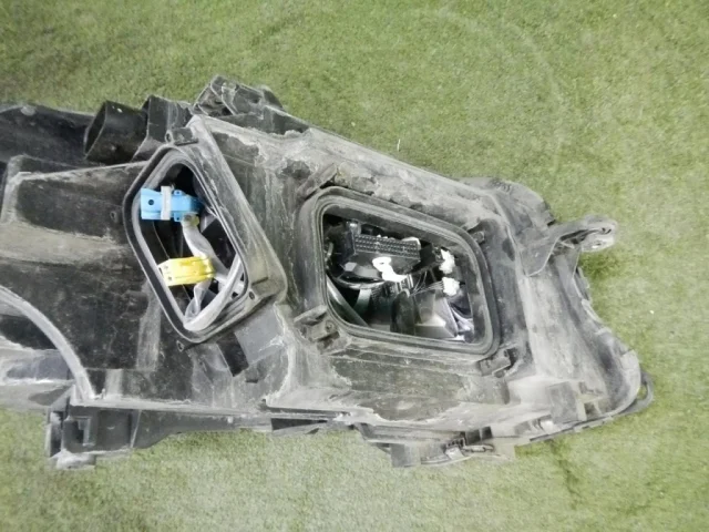 Фара ксенон левая для Mercedes-Benz S class W222 2013-2017 на фотографиях