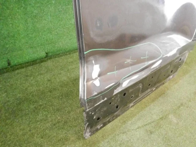 Дверь задняя левая для Volkswagen Touareg III (CR) 2018+ на фотографиях