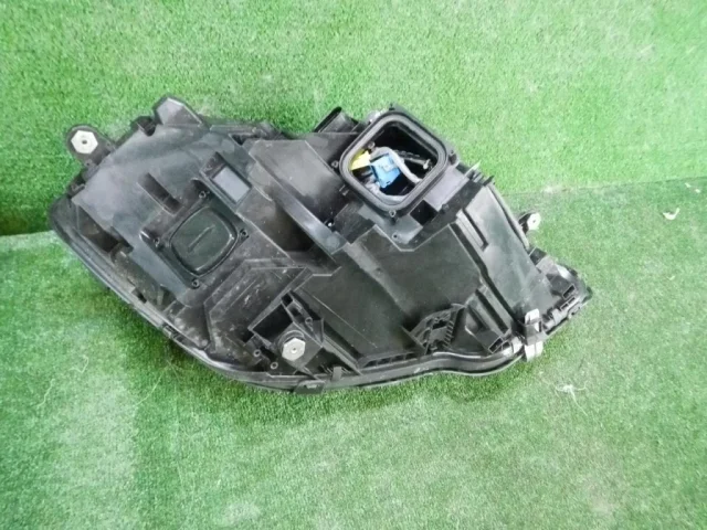 Фара ксенон левая для Mercedes-Benz S class X222 Maybach 2014-2017 на фотографиях