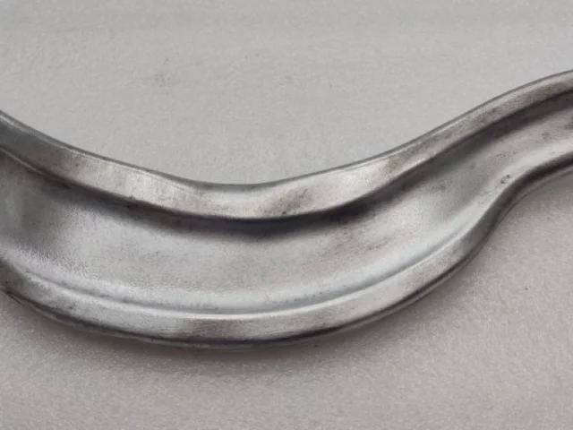 Рычаг задний правый нижний для Volkswagen Touareg III (CR) 2018+ на фотографиях