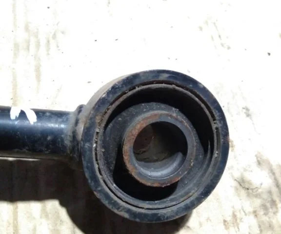 Рычаг задний левый нижний для Nissan Murano Z51 2007-2015 на фотографиях