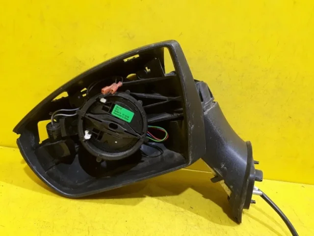 Зеркало боковое левое для Ford Kuga CBV 2008-2013 на фотографиях