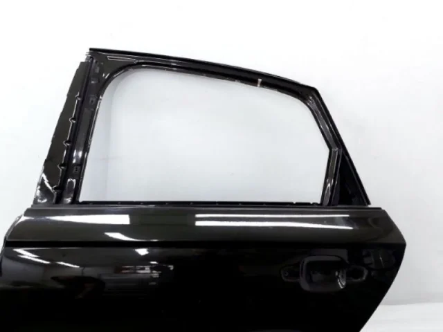 Двери для Audi A6 C8 Allroad quattro 2019+ на фотографиях