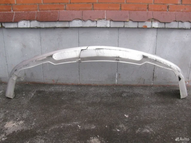 Накладка переднего бампера для Suzuki Liana Хэтчбек RC 2001-2008 на фотографиях