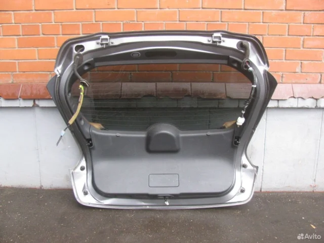 Крышка багажника для Nissan Juke YF15 JDM 2010-2014 на фотографиях