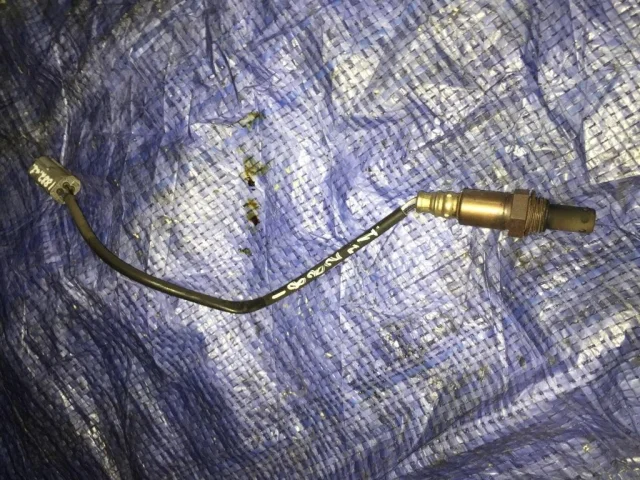 Лямбда-зонд (верхний) для Nissan X-Trail T31 RU 2007-2014 на фотографиях