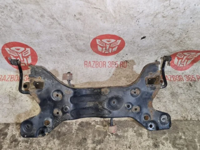 Балка переднего моста для Volkswagen Polo V (6R) 2009-2014 на фотографиях