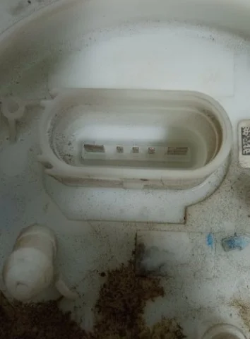 Корпус бензонасоса для Skoda Octavia A5 на фотографиях